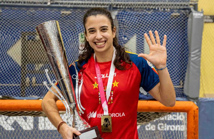 Sara Lolo anuncia su retirada del hockey patines
